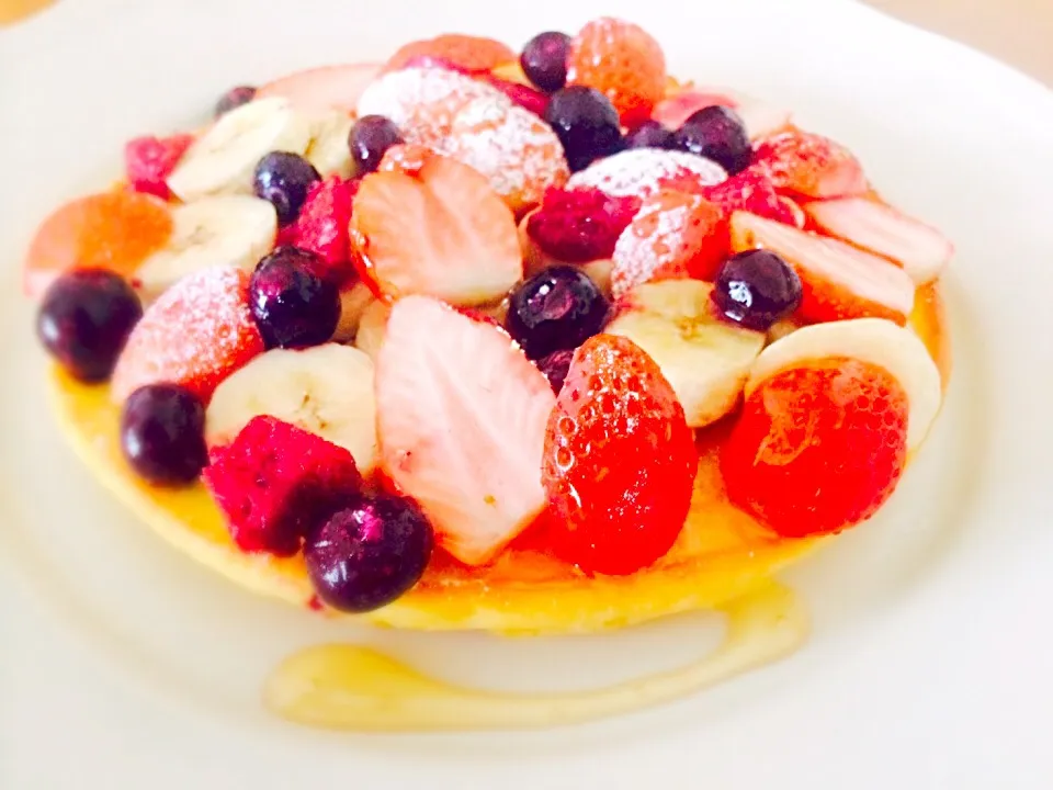 Snapdishの料理写真:Very berry pancake|Masakiさん