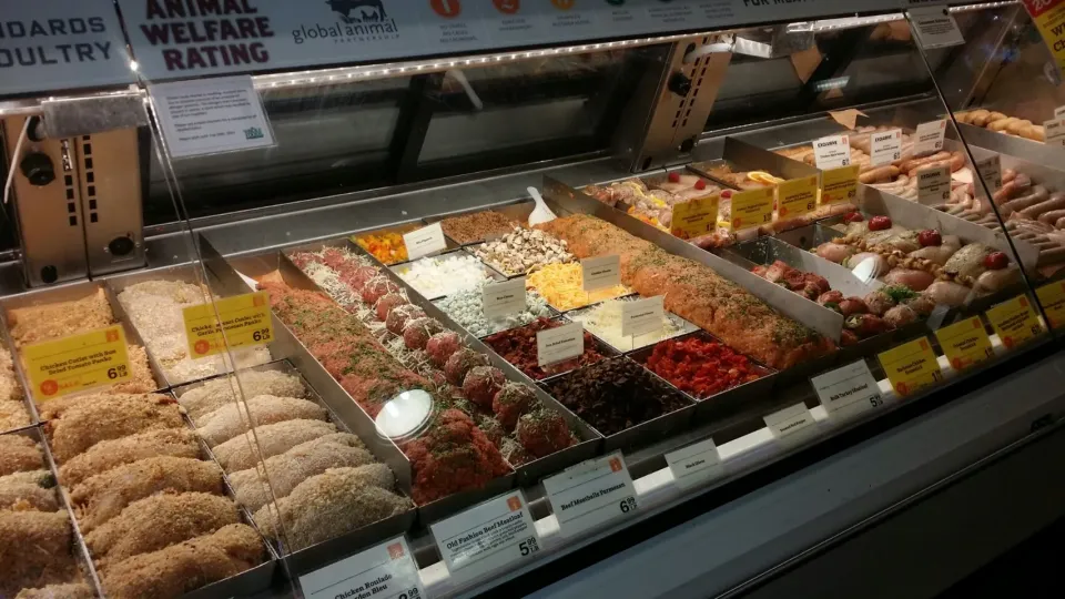 Prepared  foods Whole foods super market|Frank Ortizさん