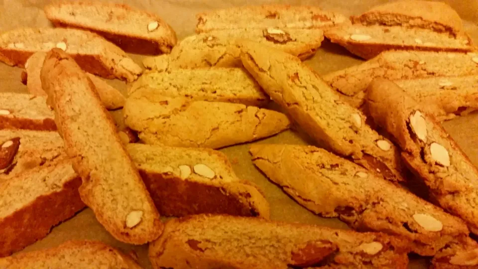 almond biscotti|celine lundさん