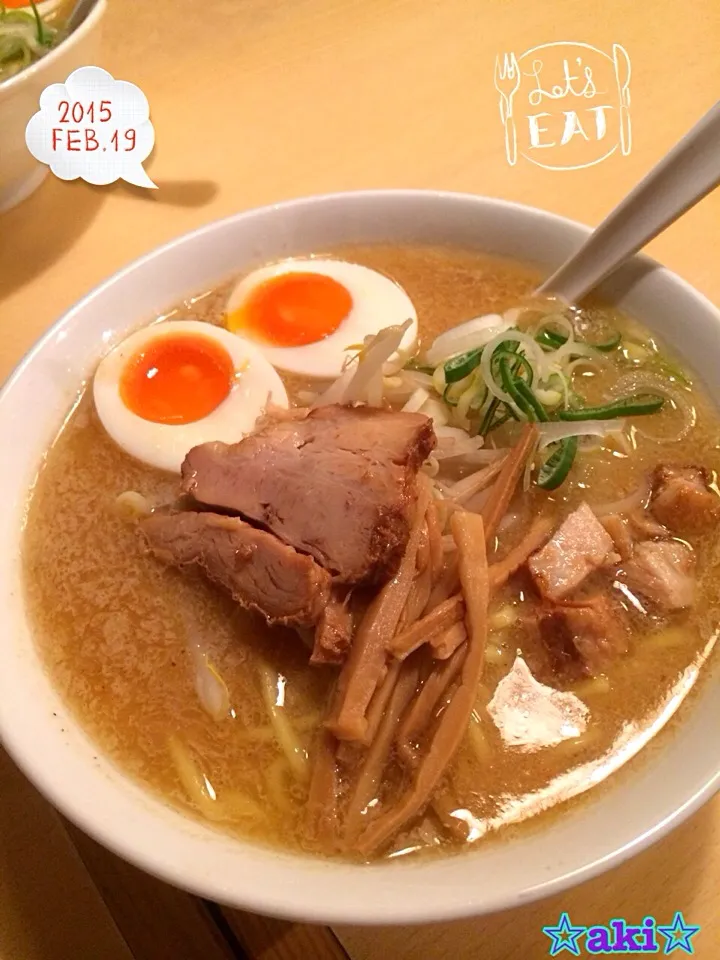 味噌ラーメン🍴✨〜友だちとゴハン‼︎♪♪♪〜|☆aki☆さん