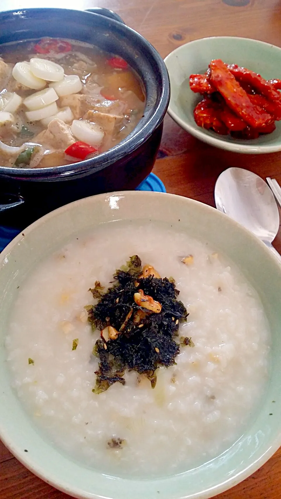 전복죽(abalone porridge)과 된장찌개|손명숙さん