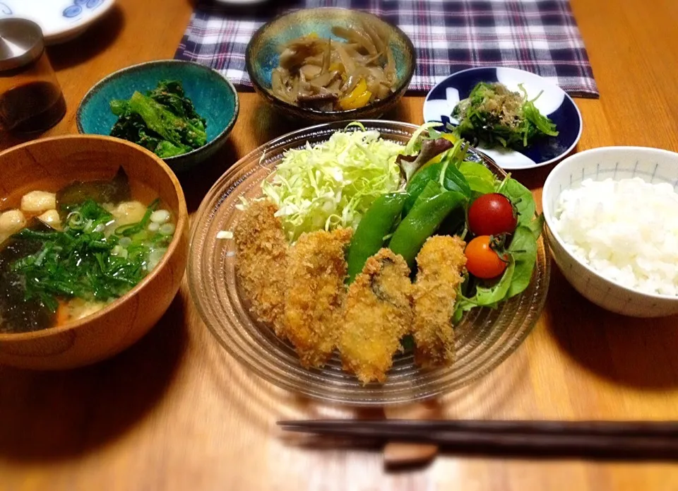 カキフライとへれかつ🍀とお野菜いろいろ惣菜de晩ごはん😃|nono_miさん