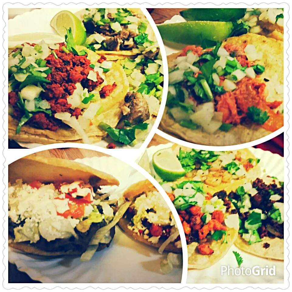 Saturday night dinner!  Nine different kinds of tacos and two different kinds of gortidas at La Tejana...as authentic as it can gets (^_^).|Jihollandさん