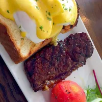 Snapdishの料理写真:Steak and eggs|diniarishaさん