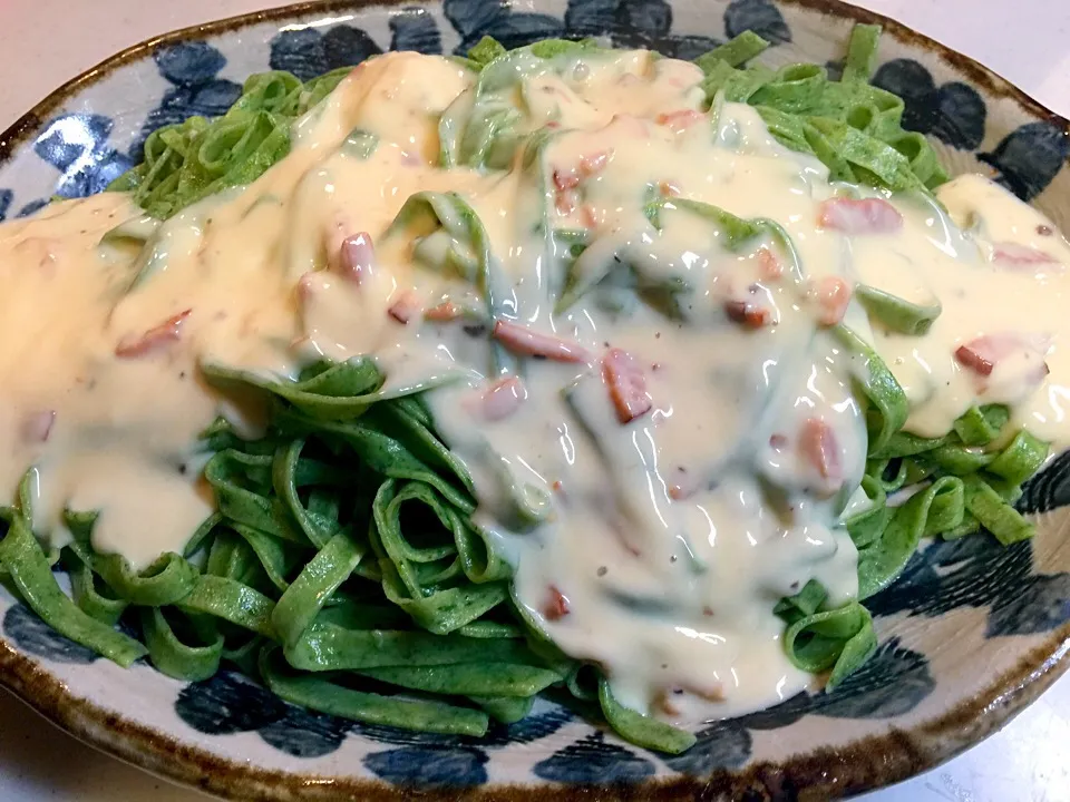 Homemade Spinach Pasta With Cream Sauce|Kawasaki Mikeさん