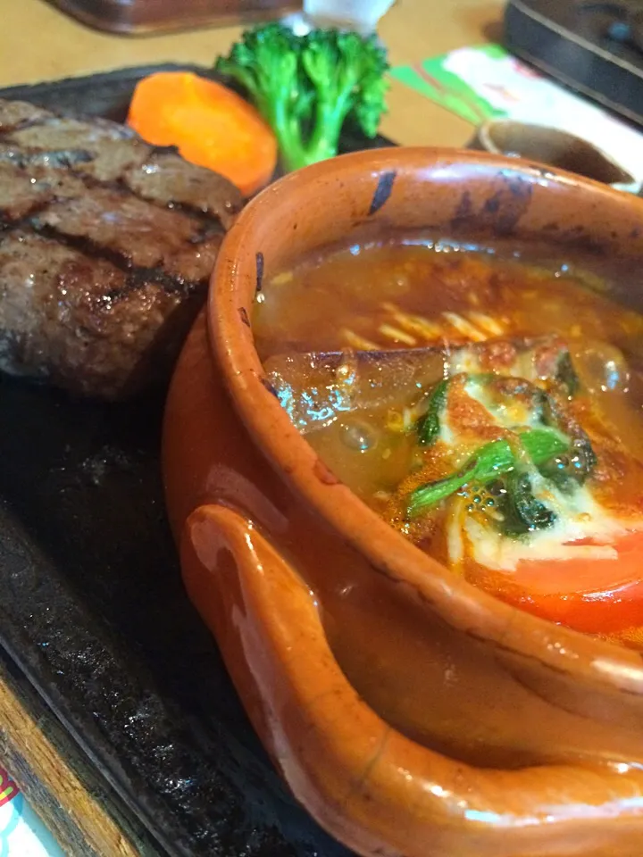 ハンバーグと焼き野菜カレー|ダンディ☆和田さん