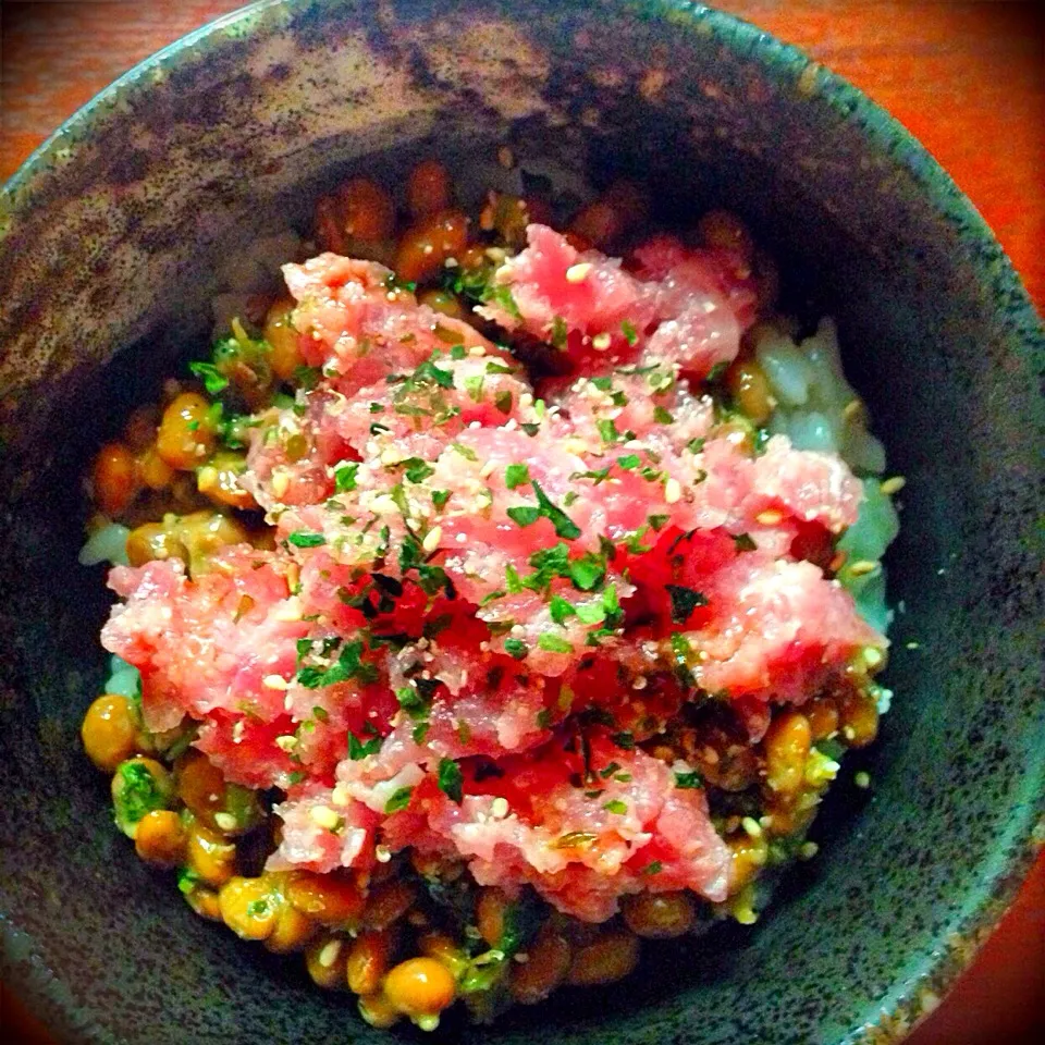 昼ごはんは鉄火丼〜。|シマさん