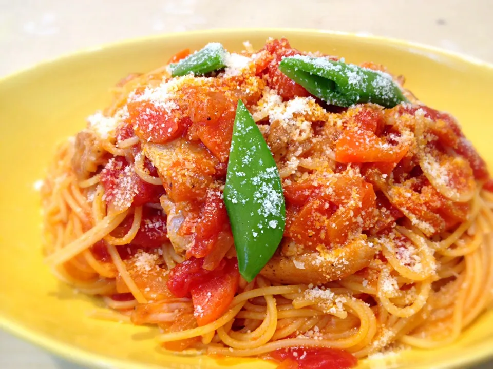 Snapdishの料理写真:2/22 いつもの(？)鶏肉のトマト煮込み〜からのトマトソースパスタ🍅🍝|うっちーさん