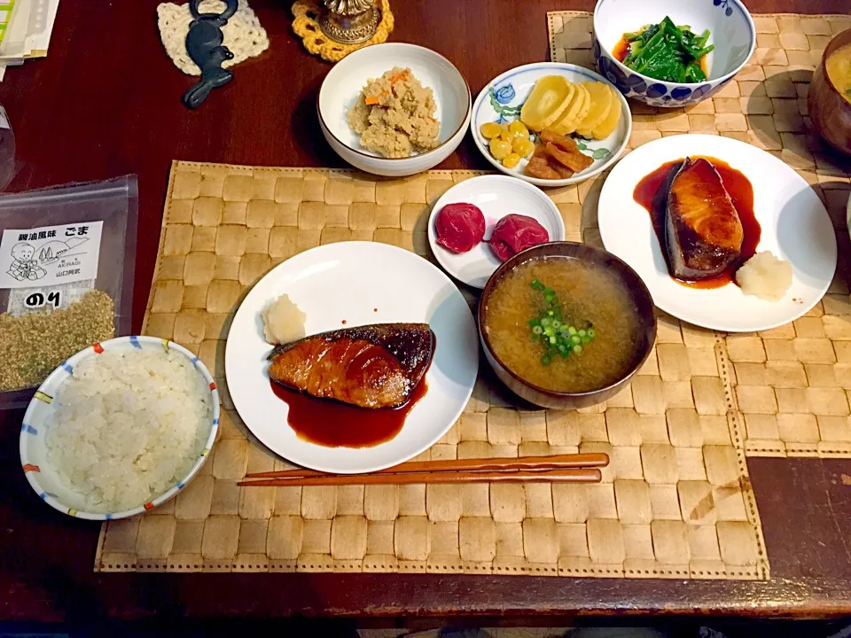 ブリ照り定食。|椎塚 宏美さん