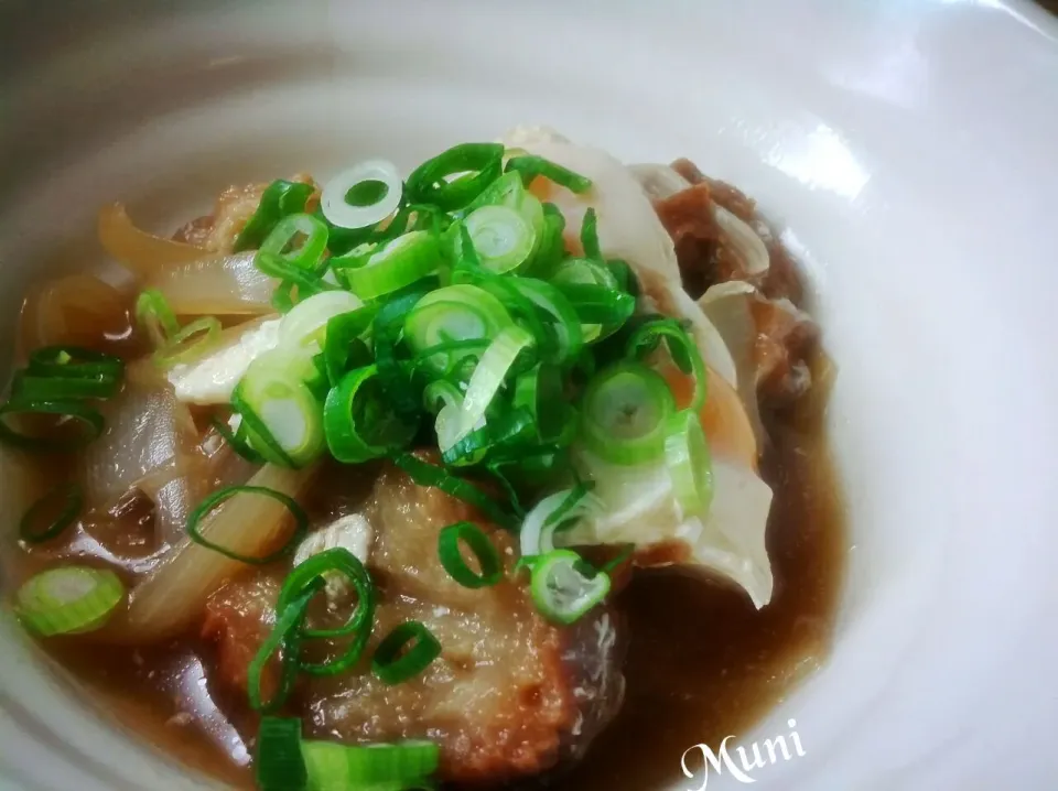 仙台麩(油麩)と玉ねぎの落とし卵♪双子ちゃん卵だった>^_^<|key♪さん