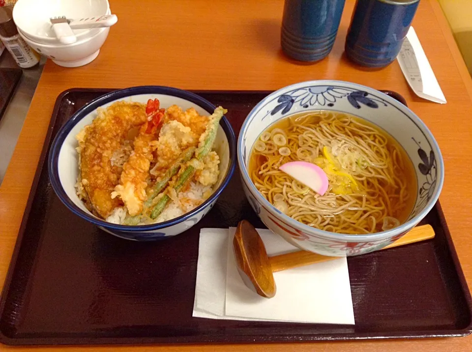 天丼蕎麦セット@天丼てんや|Kazuya Miyukiさん