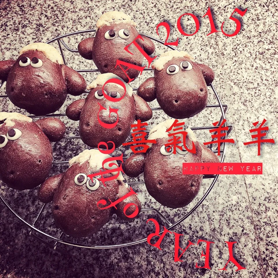 Shaun the sheep chocolate buns  ひつじのショーン チョコレートパン
#CNY #2015 #homemade|Yuka Nakataさん