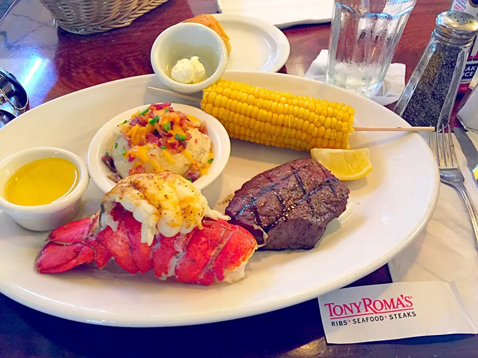 Sirloin steak,lobster&mashed potato|shaine91さん