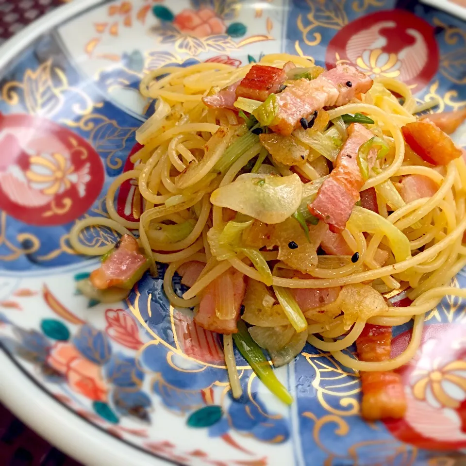 Japanese chili paste and green onion pasta|Alisaさん