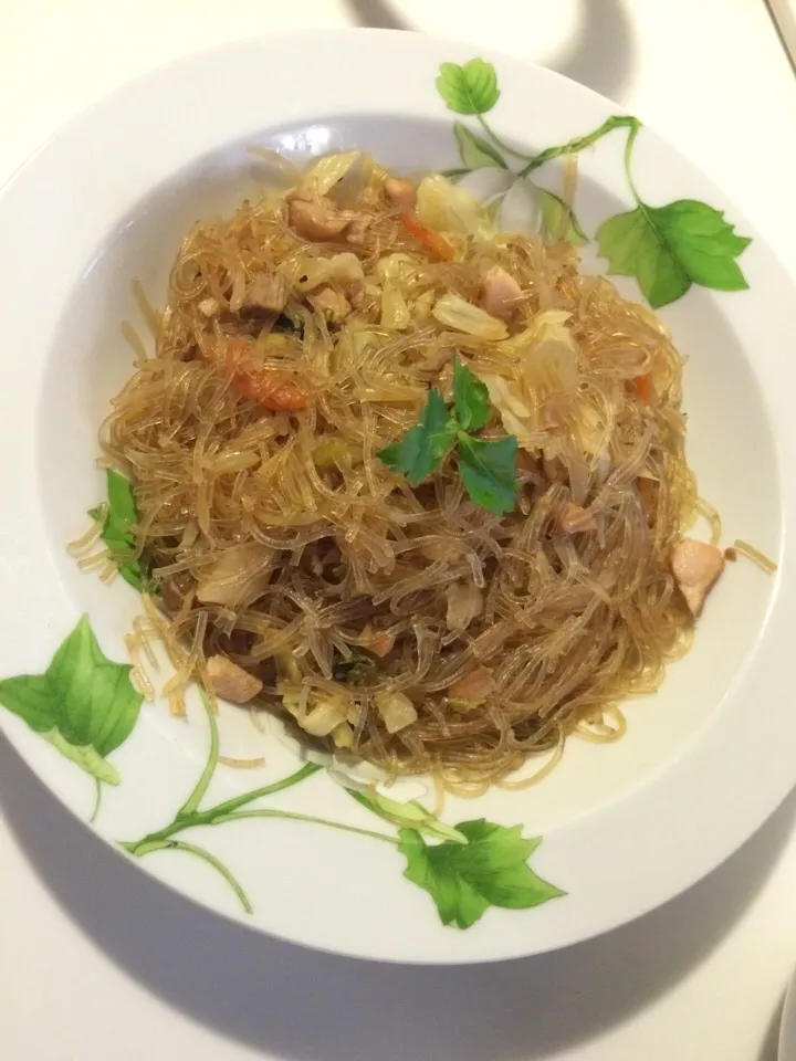 Snapdishの料理写真:chinesse bihon|marian ilanoさん