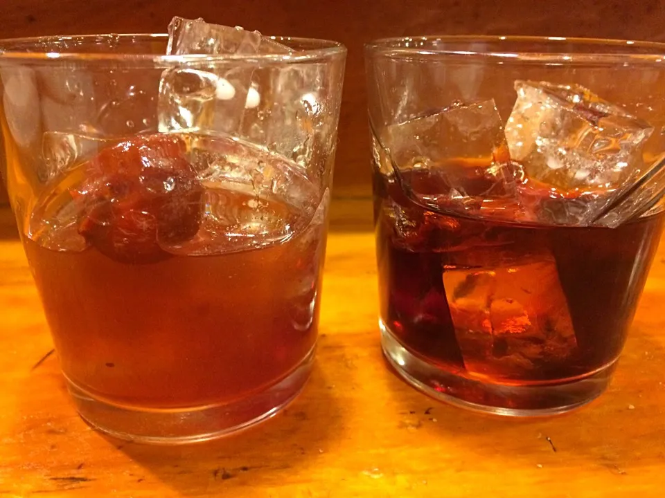 Hamanasu and mountain grape liquor homebrewed by izakaya's obachan|Ong Sor Fernさん