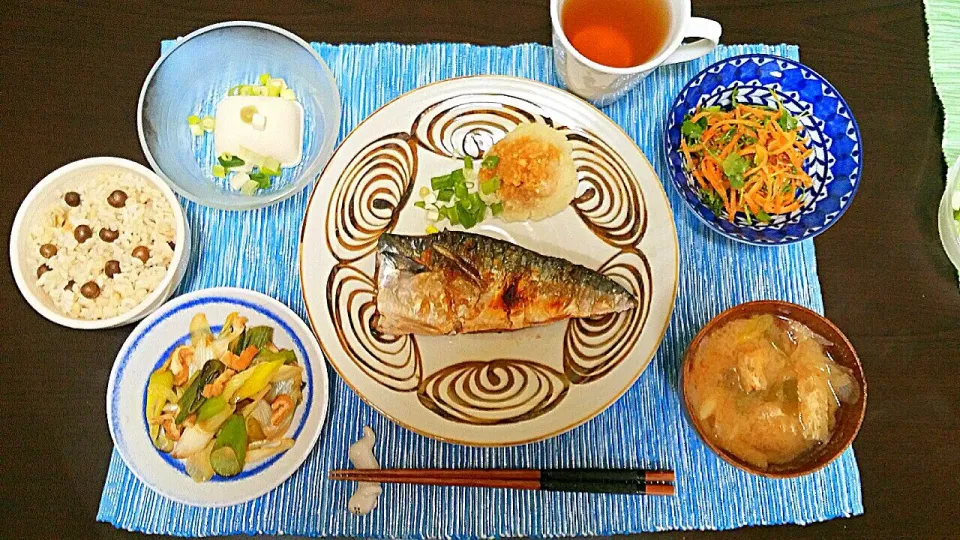 総和食☆焼き鯖とむかごご飯(*´∀`)♪|pikyuさん