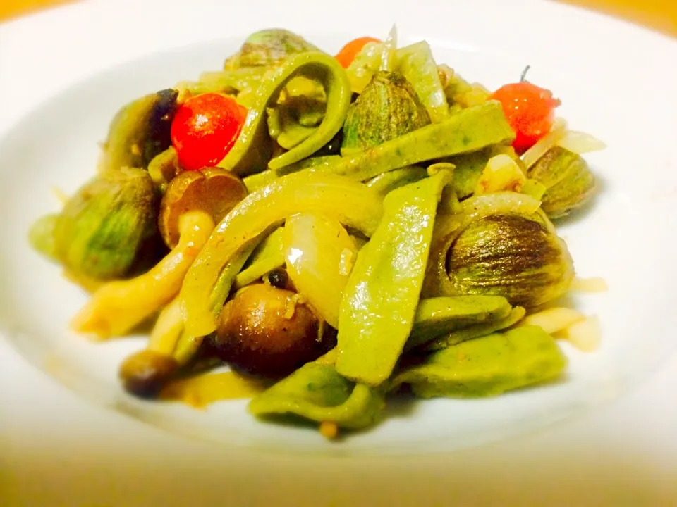 Seasonal vegetables
with fresh spinach pasta|Masakiさん