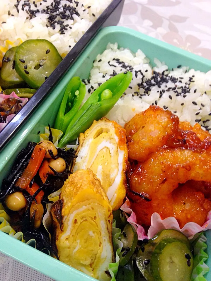 今日のお弁当。少し焦げたエビチリ💦|naokoさん