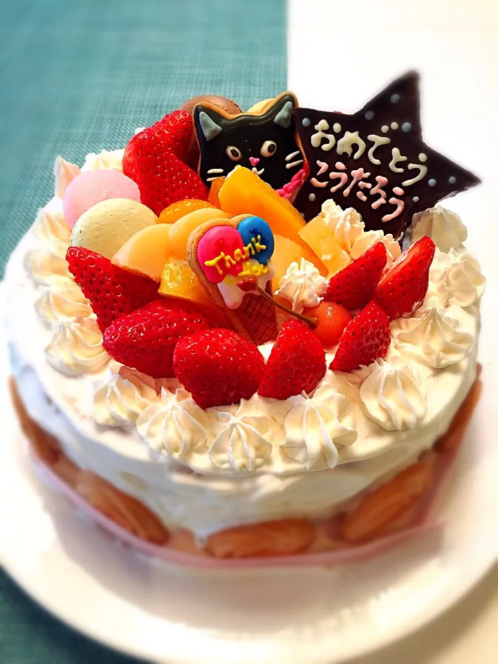 誕生日ケーキ☆*:.｡. o(≧▽≦)o .｡.:*☆|kohinaママさん