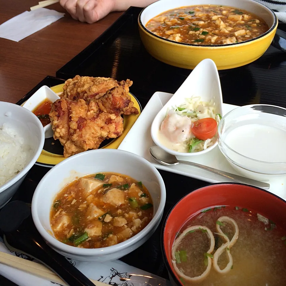 後輩ちゃんとランチしてきた（＾∇＾）ザンギは本店の方が好きかも〜|しーさん