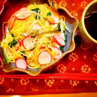 Snapdishの料理写真:ラディッシュと白菜のパスタ|cmasoさん