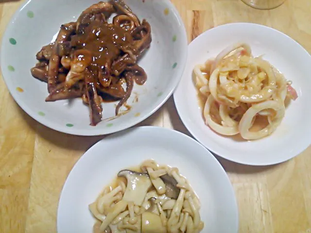 晩酌のつまみ
イカのゴロ焼き
イカの酢味噌あえ
キノコのソテー|めぐさん