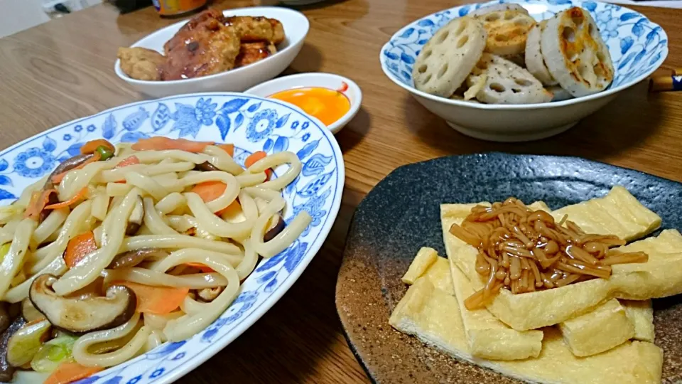 ・椎茸と白ネギの焼きうどん
・鶏つくねの照り焼き
・手作りなめたけのせ揚げ
・蓮根の黒胡椒焼き|ようかんさん