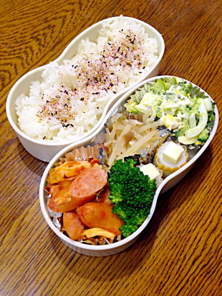 ウインナーのケチャップ炒め弁当 ダイエットのため野菜多め、、|アスカさん