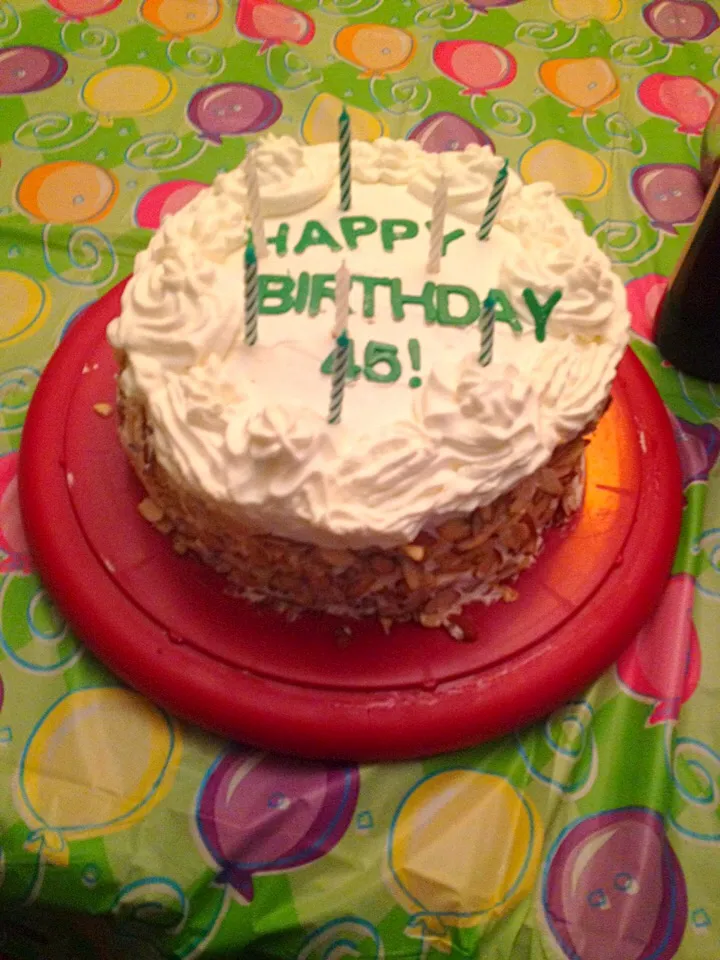 Homemade italian rum cake. Courtesy of the wife.|ernest ristiさん