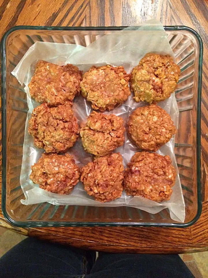 Peanut butter chocolate and caramel no bake cookies|Chanoah Warrenさん