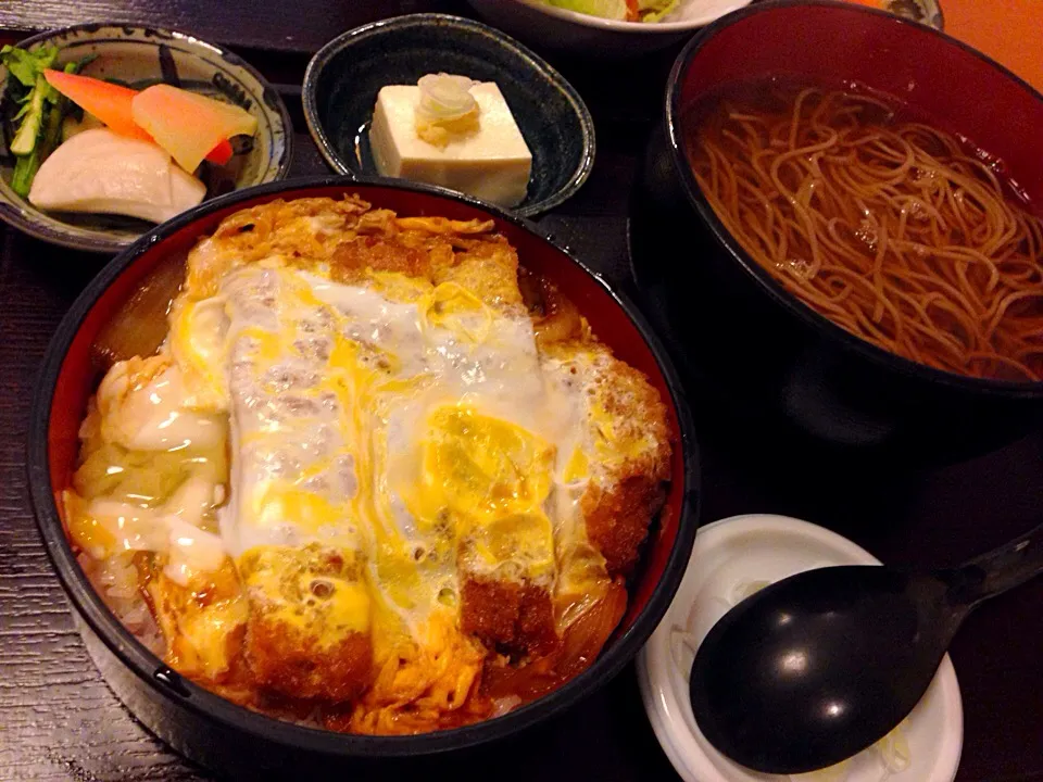 長盛庵 かつ丼セット1000円|としおさん