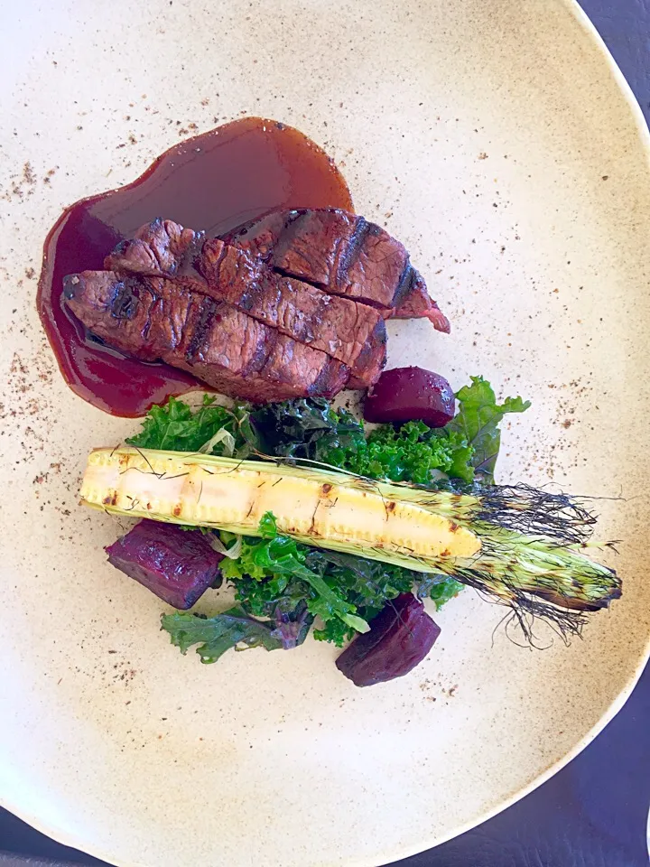 Cape Grimm Beef cavalo Nero baby beetroot grilled baby corn  red wine jus.|bruce glazerさん