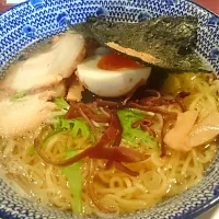 Snapdishの料理写真:框堂の海出汁天然岩塩麺+麺大盛無料 ＠中目黒