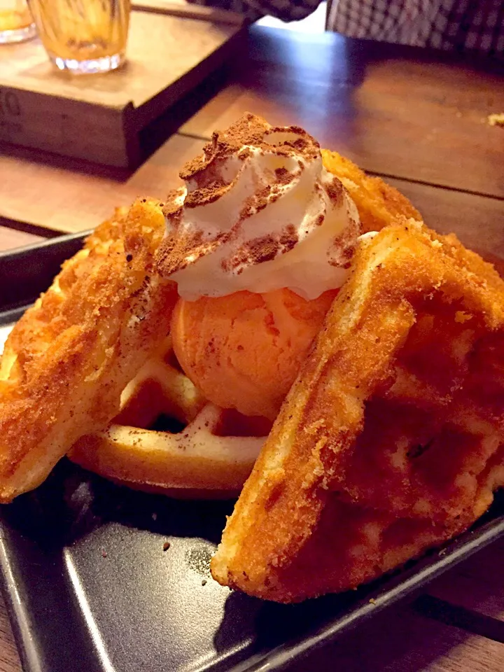 Waffle tower|PhUnGさん