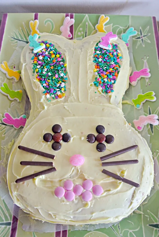 Easter Bunny Cake|KyokoKさん