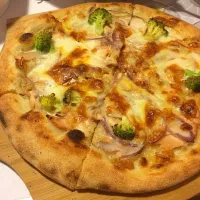 Snapdishの料理写真:Pizza ❤️|Chic Lyuさん