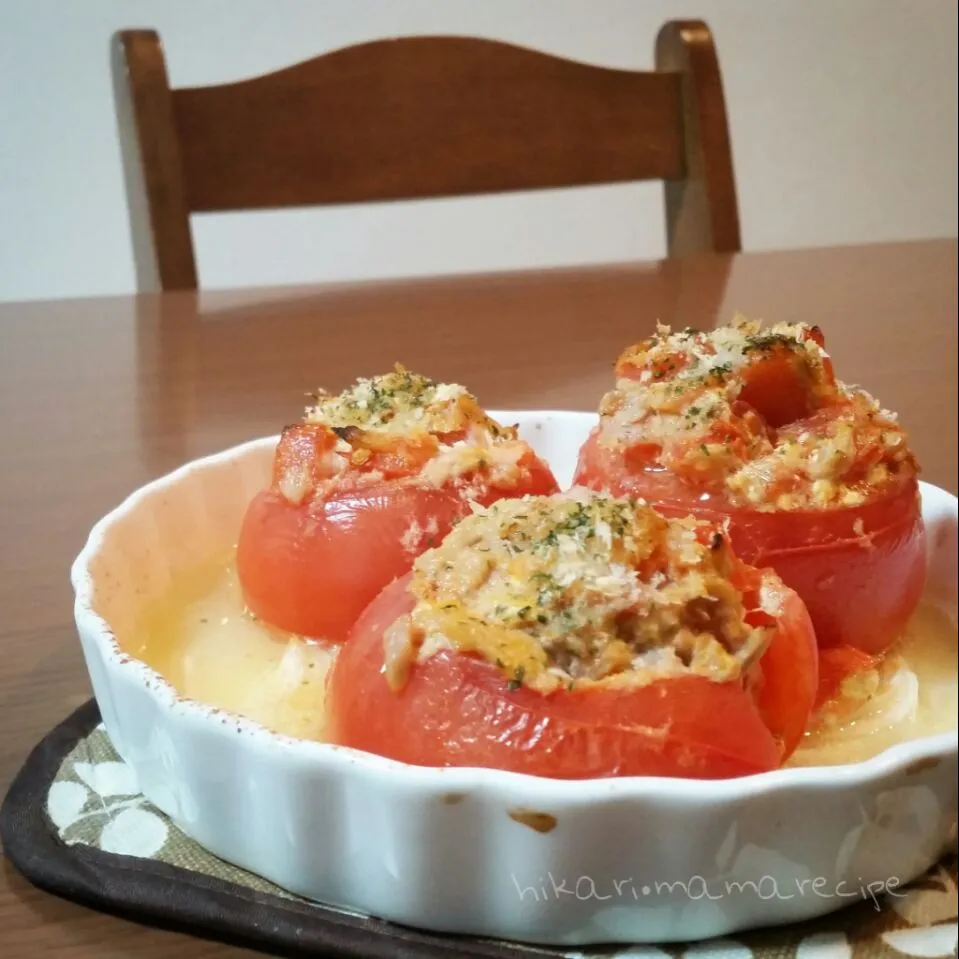 ツナトマパン粉焼き♡チーズなかったから省略で！|ひかりママさん