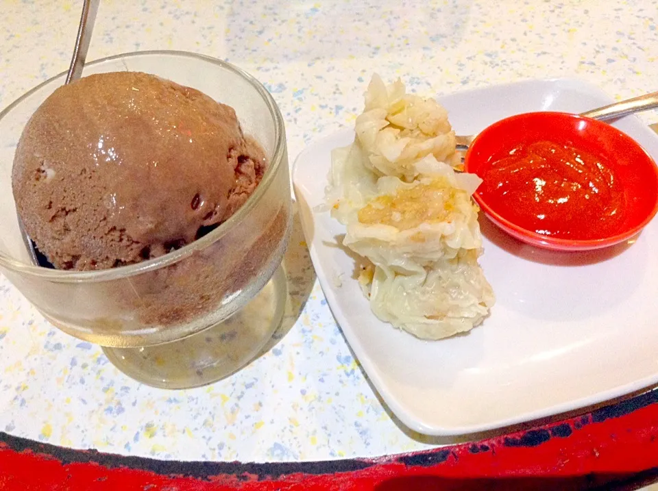 Snapdishの料理写真:Es Cream - Siomay|Bambang Budiono Tjioさん