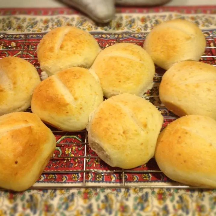 Parmesan Cheese Dinner Rolls|Kawasaki Mikeさん