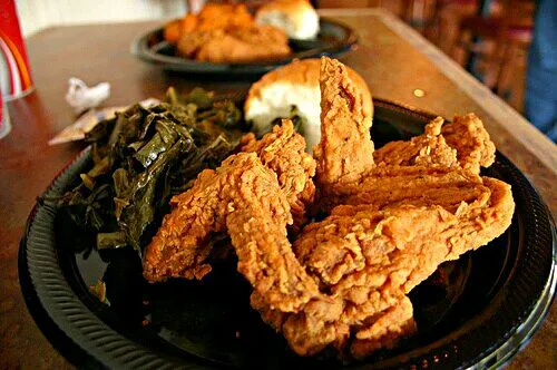 Fried Chicken and Mustard Greens 😊 #SoulFood #BlackHistoryEats #Chicken #Vegetable 🌟 🌟 🌟|Alisha GodsglamGirl Matthewsさん