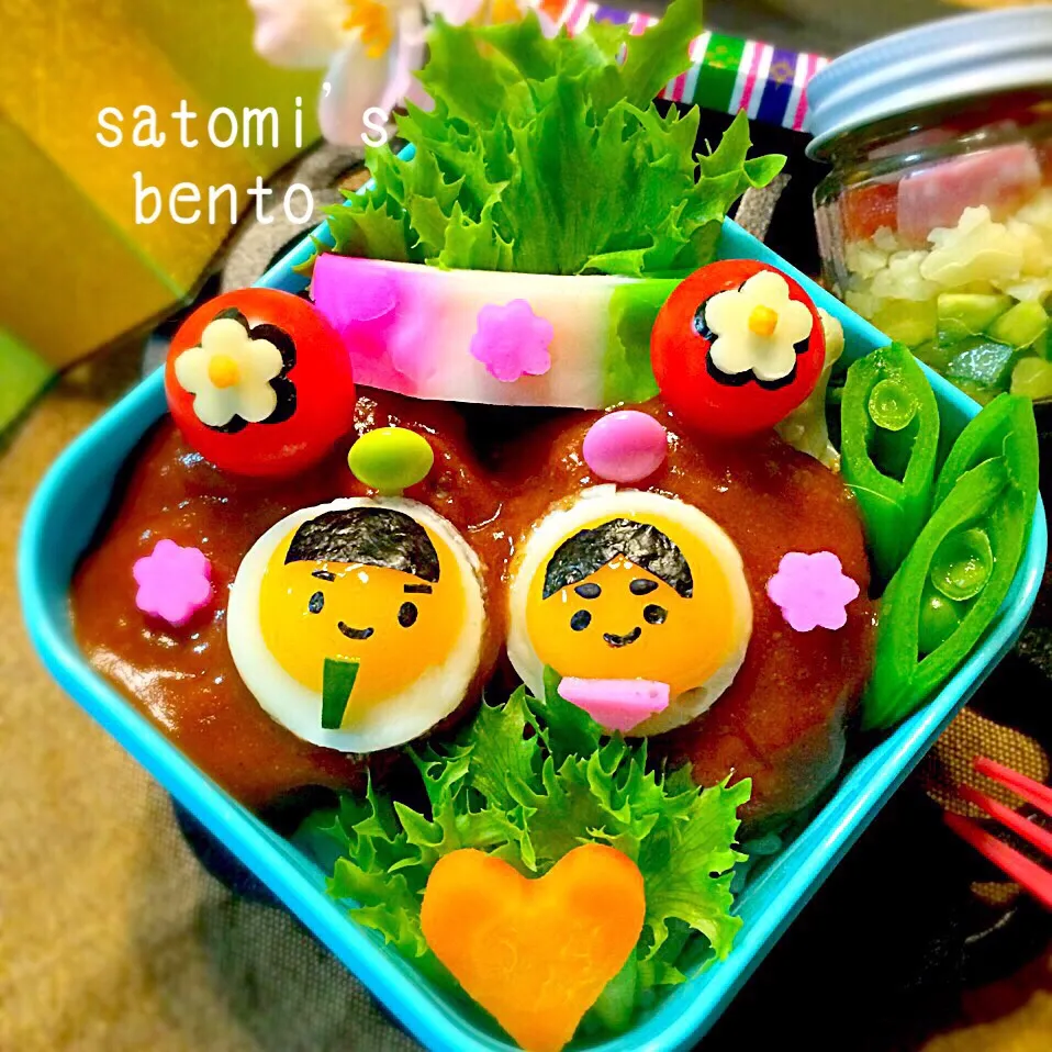 Snapdishの料理写真:おひなさまのロコモコ丼とひしもちカラーのメイソンジャー風サラダ|さとみ (satomi_foodart)さん