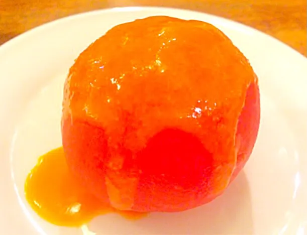 Snapdishの料理写真:フローズントマト - Frozen tomato 🍅😋✨|Liezlさん