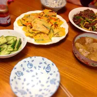 Snapdishの料理写真:青椒肉絲♡鶏のみぞれ煮♡チヂミ|mii*:)さん