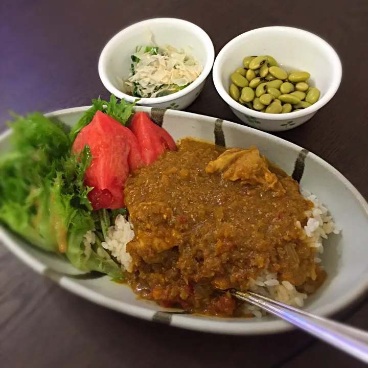 今夜はチキンカレーと高菜のおひたしとひたし豆✌️|NanaMOさん