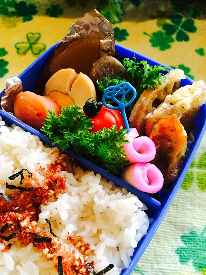 息子のお弁当〜♪|kiyomiさん