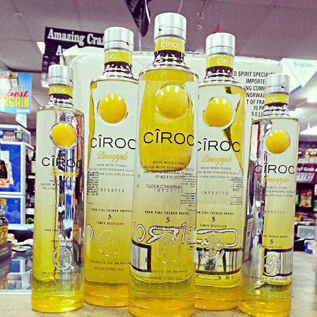 Snapdishの料理写真:🍍🍹🍍Pineapple Ciroc Vodka🍍🍹🍍 #Drinks #Alcohol 🍍🍹🍍|Alisha GodsglamGirl Matthewsさん