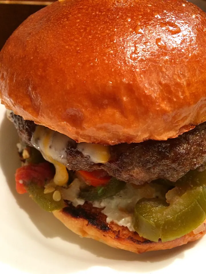 Cheeseburger with jalapeños @ Blacows|Ong Sor Fernさん