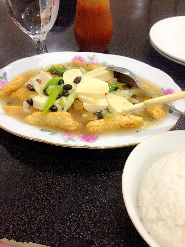 Snapdishの料理写真:sopo tahu ular|belqisさん