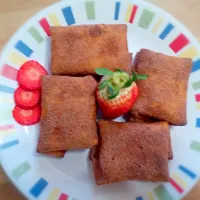 Strawberry Cheesecake Chimichanga|Yari Gonzálezさん